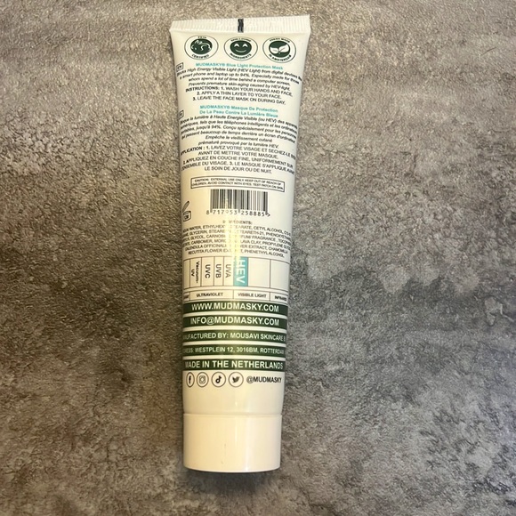 MUDMASKY - Blue Light Protection Mask - Picture 2 of 3